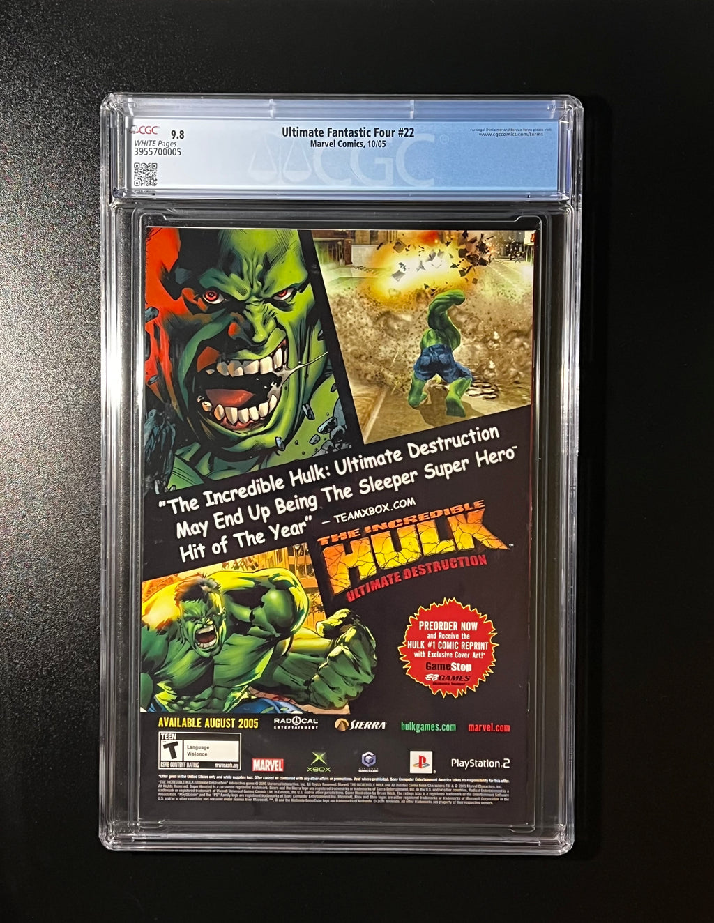 Ultimate Fantastic Four #22 - Marvel Comics 10/05 (CGC 9.8 White Pages)