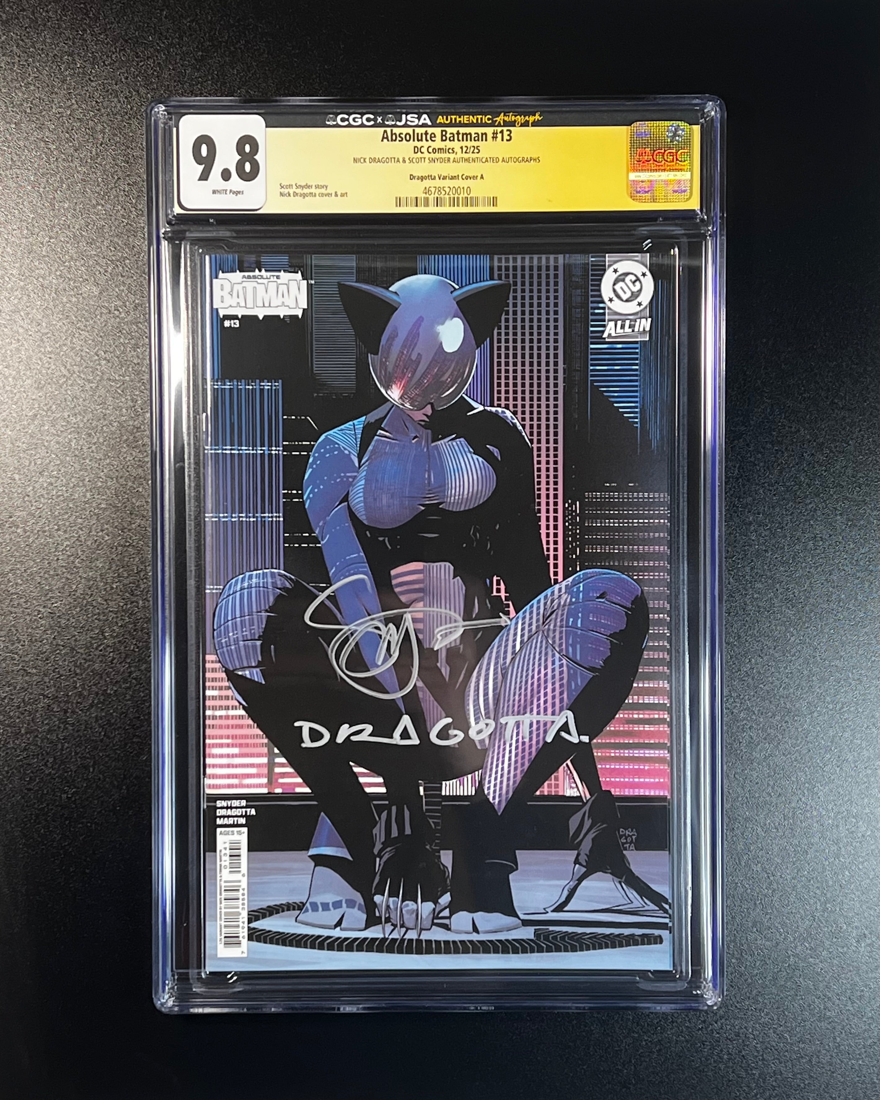 Absolute Batman #13 *1:25 Nick Dragotta Stealth Mode Card Stock Variant - JSA Authenticated Autographs _ Scott Snyder & Nick Dragotta - (CGC 9.8 White Pages)