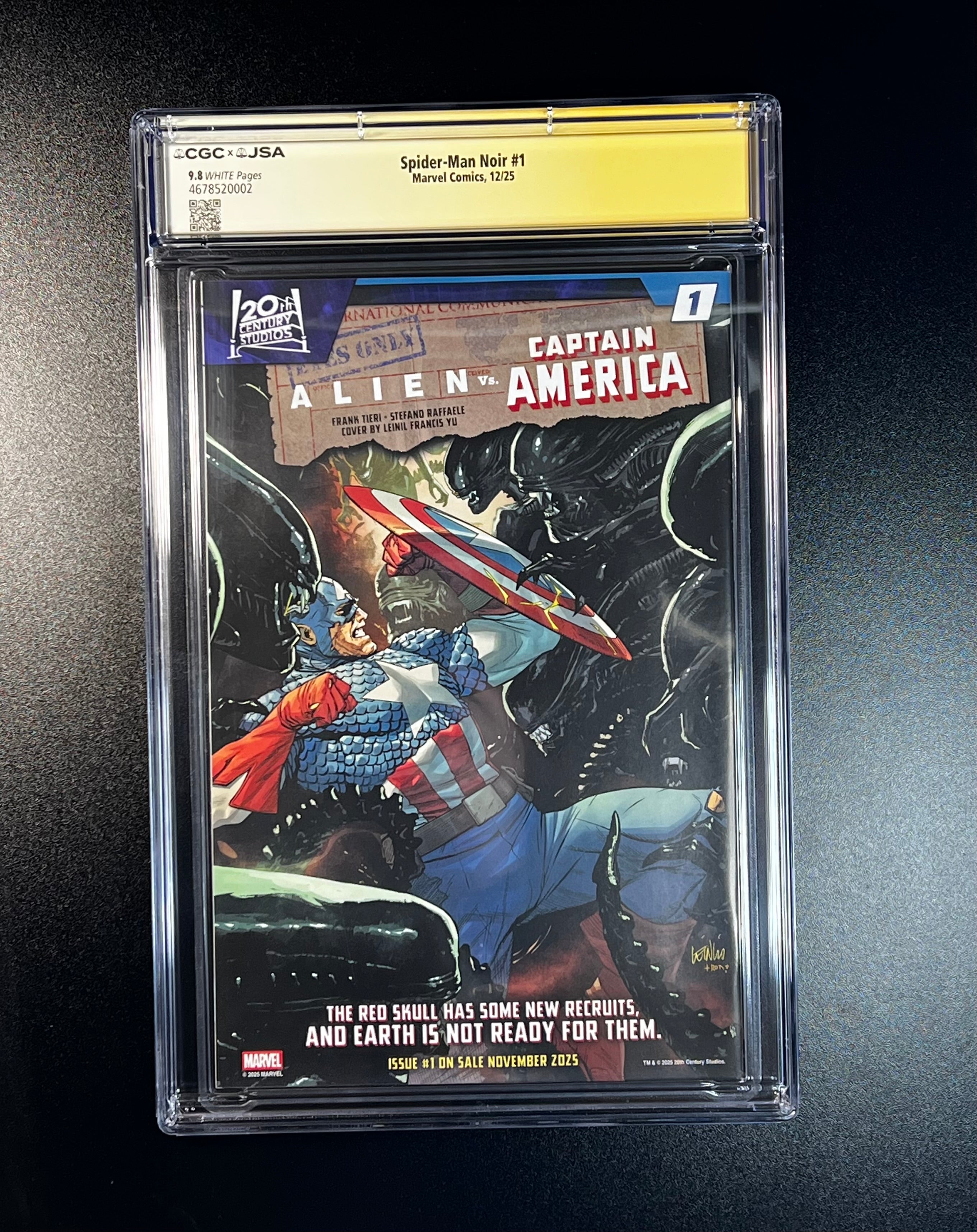 Spider-Man Noir #1 *Cover A 1st Print - JSA Authenticated Autograph _ Simone Di Meo, Cover Artist - (CGC 9.8 White Pages)