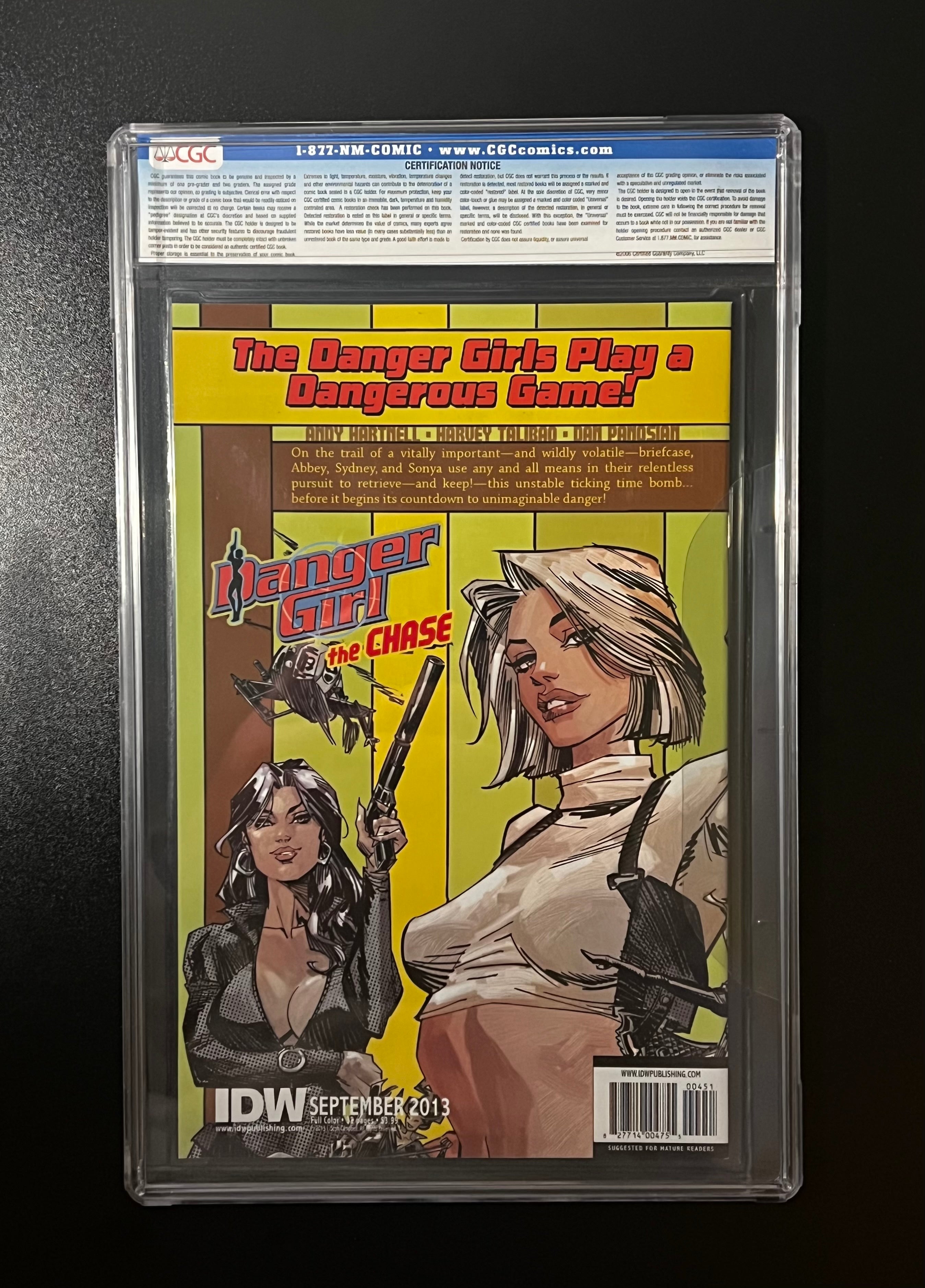 X-Files: Season 10 #4 *Convention Edition - IDW Publishing 09/13 (CGC 9.8 White Pages)